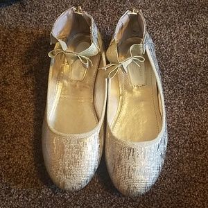 Kenneth Cole Flats